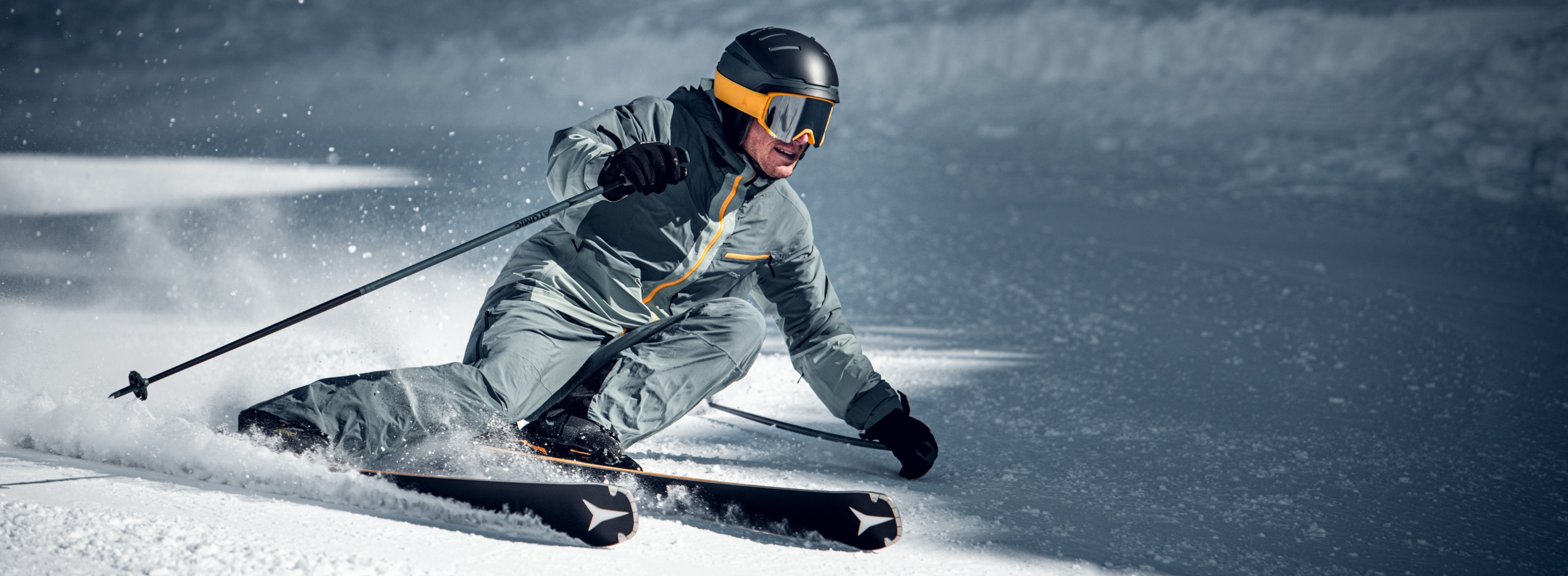 Atomic Skis und Skischuhe in Aarau kaufen