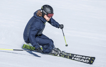 Head, Atomic und Salomon-Skis bei Häberli Sport Aarau