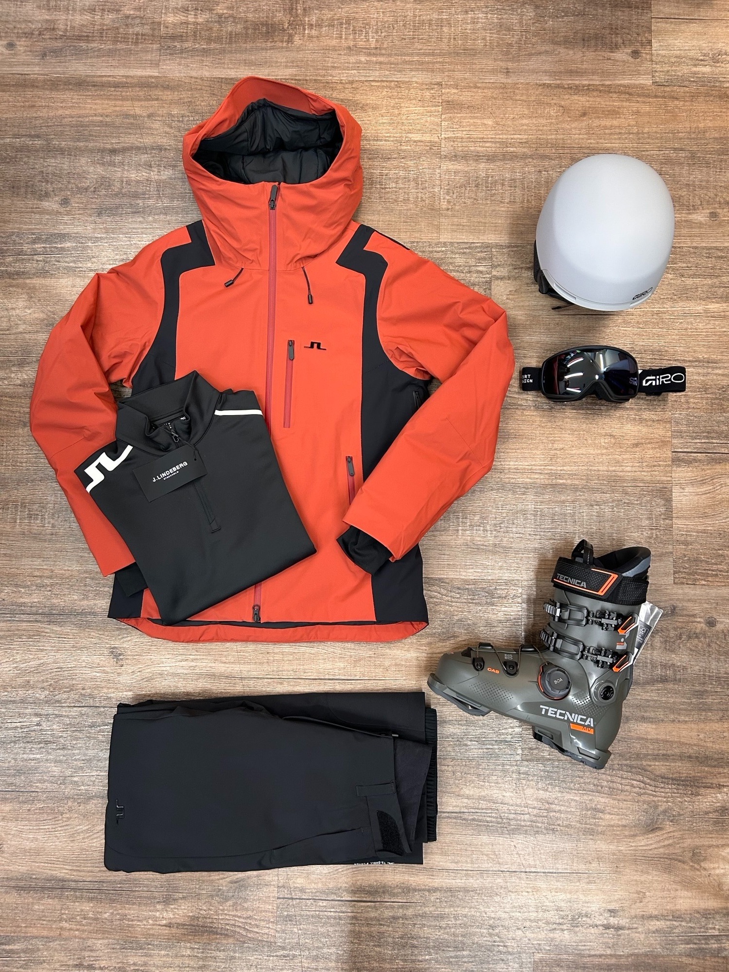 J. LINDEBERG Herren Skijacke, Skihosen bei Häberlisport Aarau